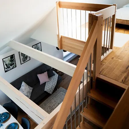 Apartmán Flussblick Am Toepferberg 8 *